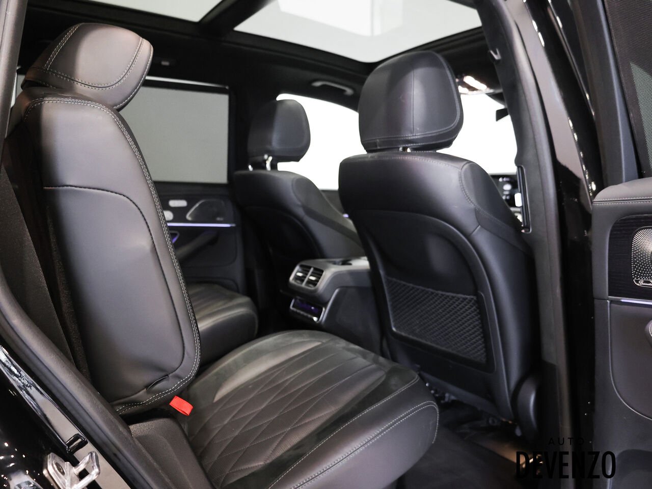 2022 Mercedes-Benz GLS Black Saint-Eustache - photo #8