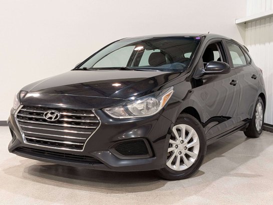 2020 Hyundai Accent 5 Door Preferred IVT Black