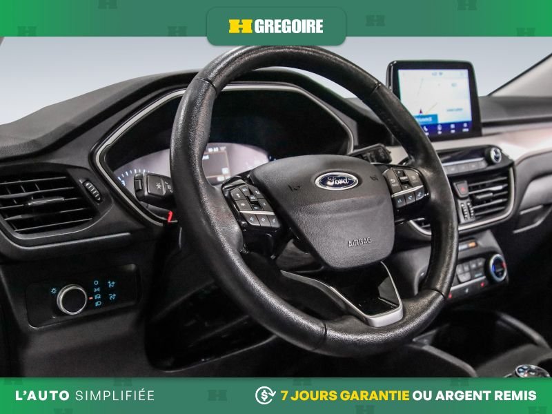 2021 Ford Escape Black Saint-Eustache - photo #8