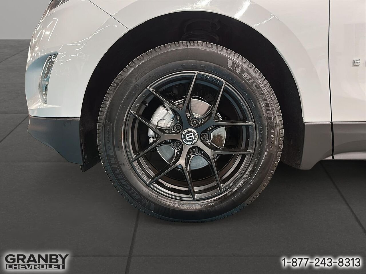 Chevrolet Equinox LS awd | 26-0912A 2021 Blanc Granby - photo #9