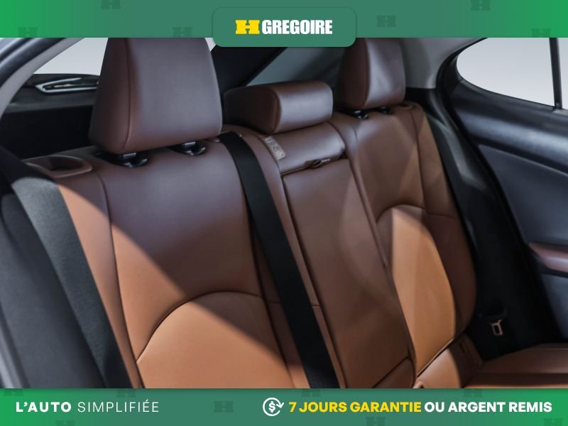 Lexus UX 821347 | UX 250h AWD AUTO AC CUIR TOIT NAV MAGS CAM RECULE 2022 Blanc Laval - photo #21