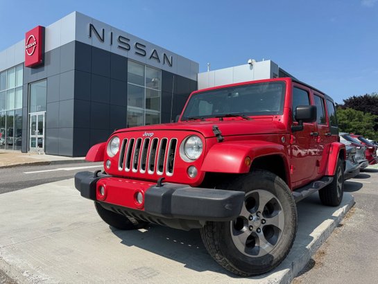 Jeep Wrangler Unlimited Modèle Sahara 4 portes traction intégrale 2017 Rouge