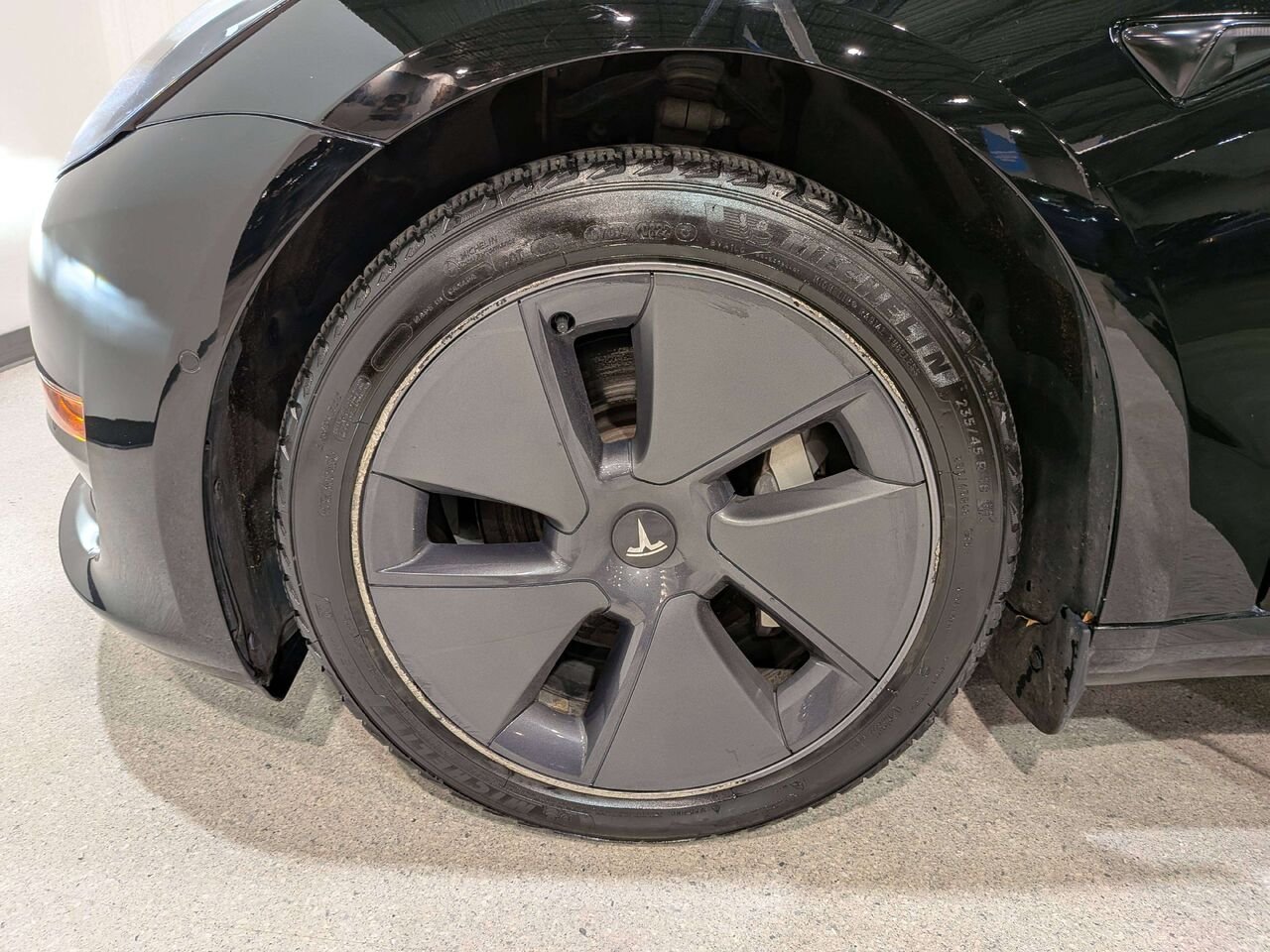 2022 Tesla Model 3 Standard Range RWD *Ltd Avail* Black Val-David - photo #32