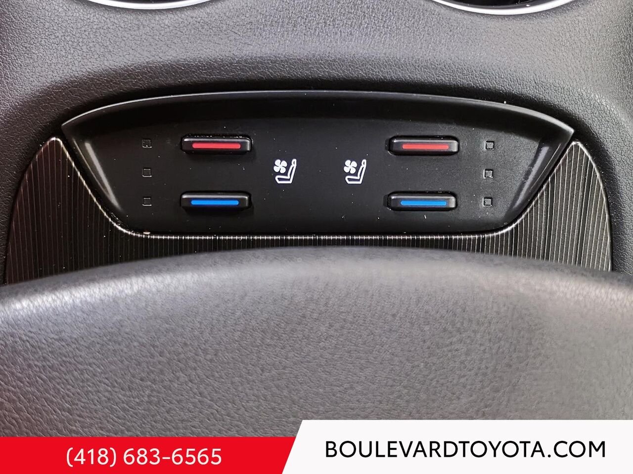 Toyota Venza 531859A-81 | LIMITED, AWD 2022 Bleu Québec - photo #19