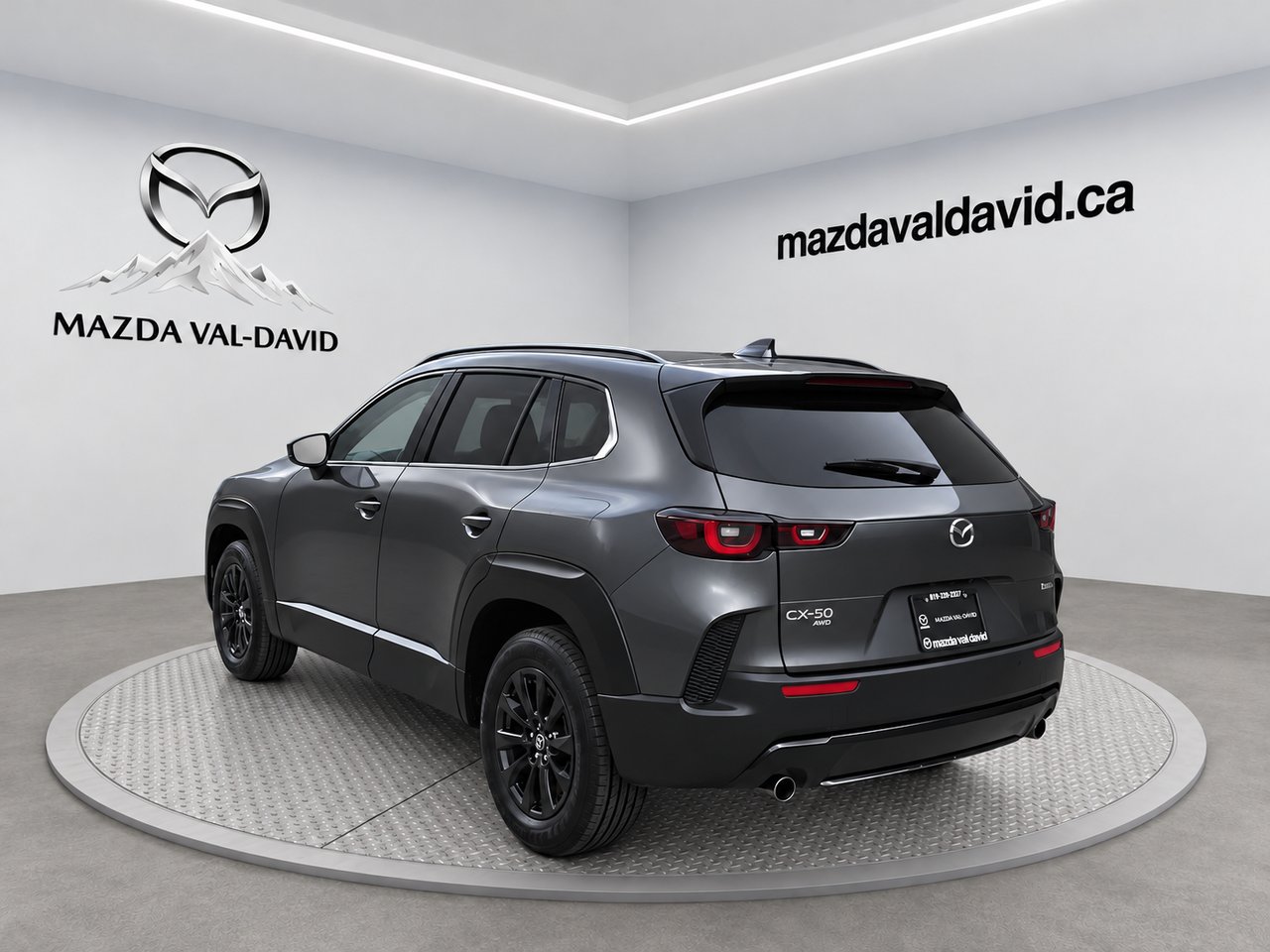 2025 Mazda CX-50 hybride GS-L e-AWD, toit panoramique, sièges avant chauffants, volant chauffant, Apple CarPlay/Android Grey Val-David - photo #5