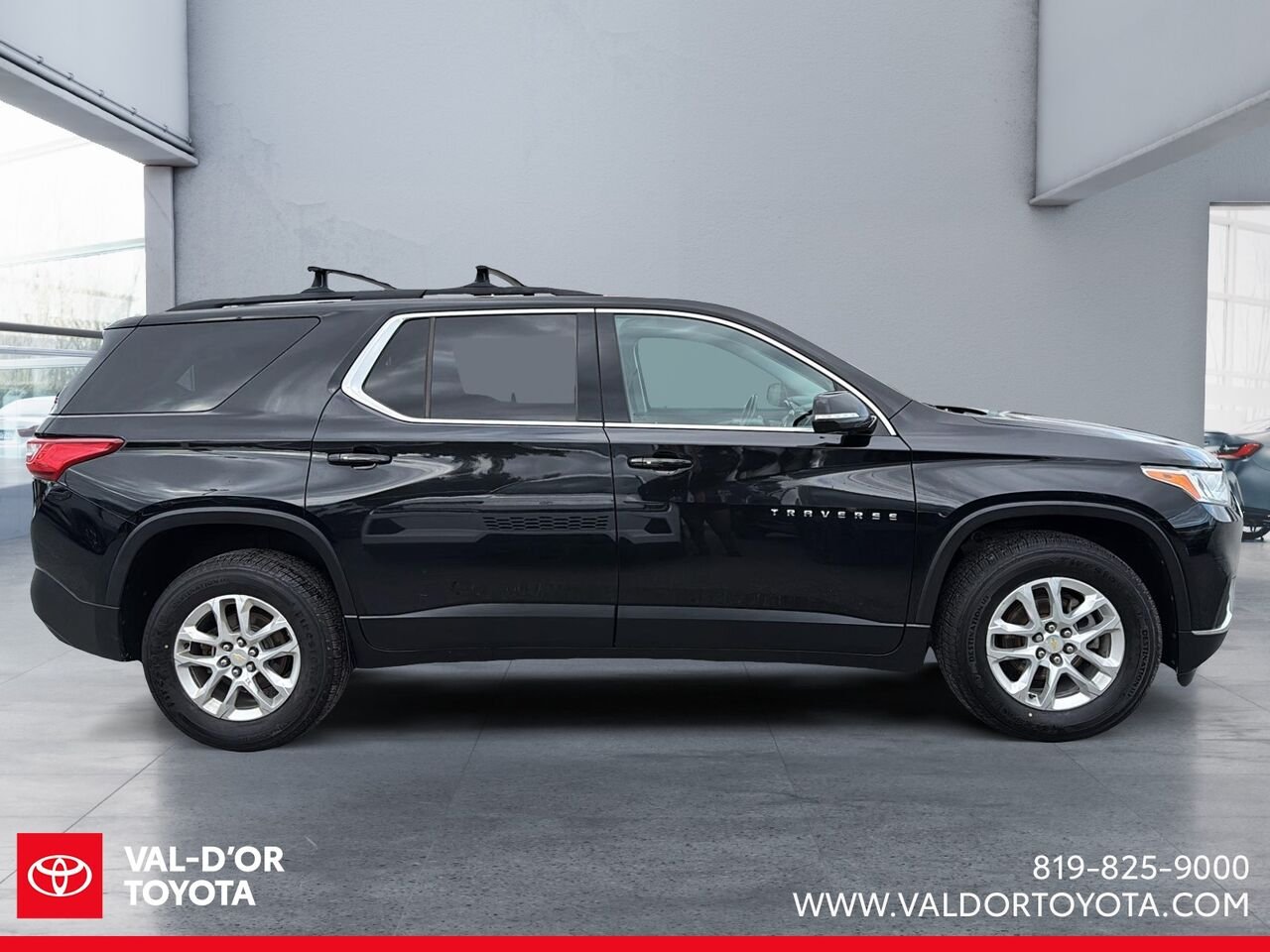 Chevrolet Traverse LT tissu 4 portes TI avec 1LT 2019 Noir Val-d'Or - photo #4
