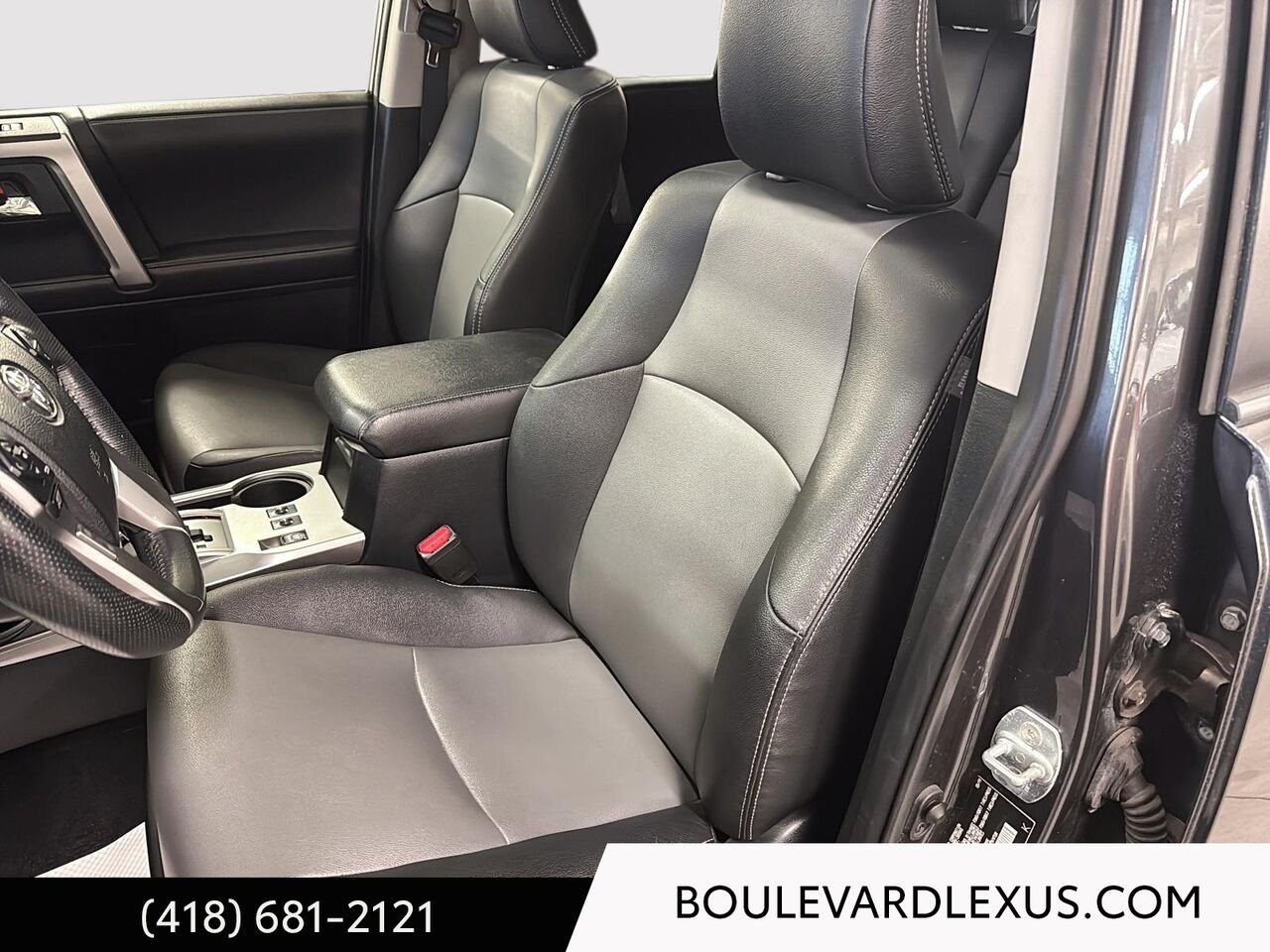 Toyota 4Runner 19850B | 4Runner SR5 V6 4 roues motrices 2019 Gris Québec - photo #8