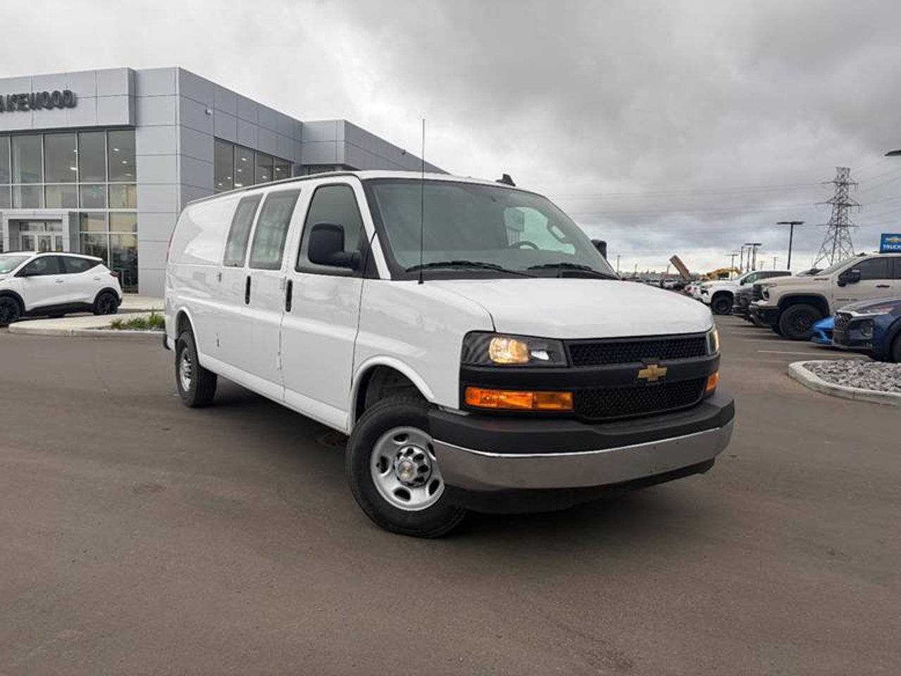 2025 Chevrolet Express Cargo Van RWD 3500 155 White Sherwood Park - photo #1