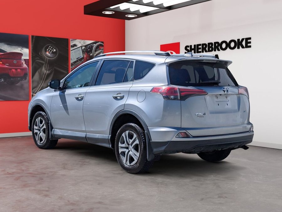 2017 Toyota RAV4 2017 Silver