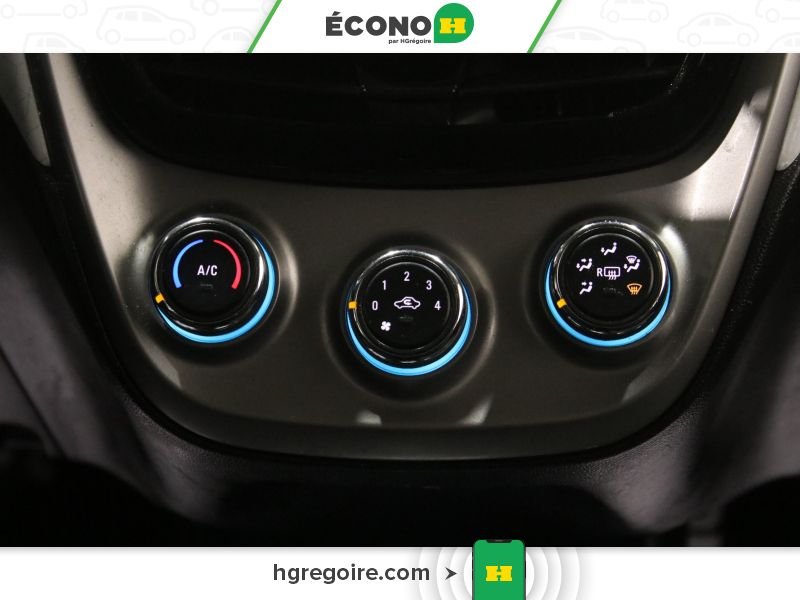 2018 Chevrolet Spark White Blainville - photo #18