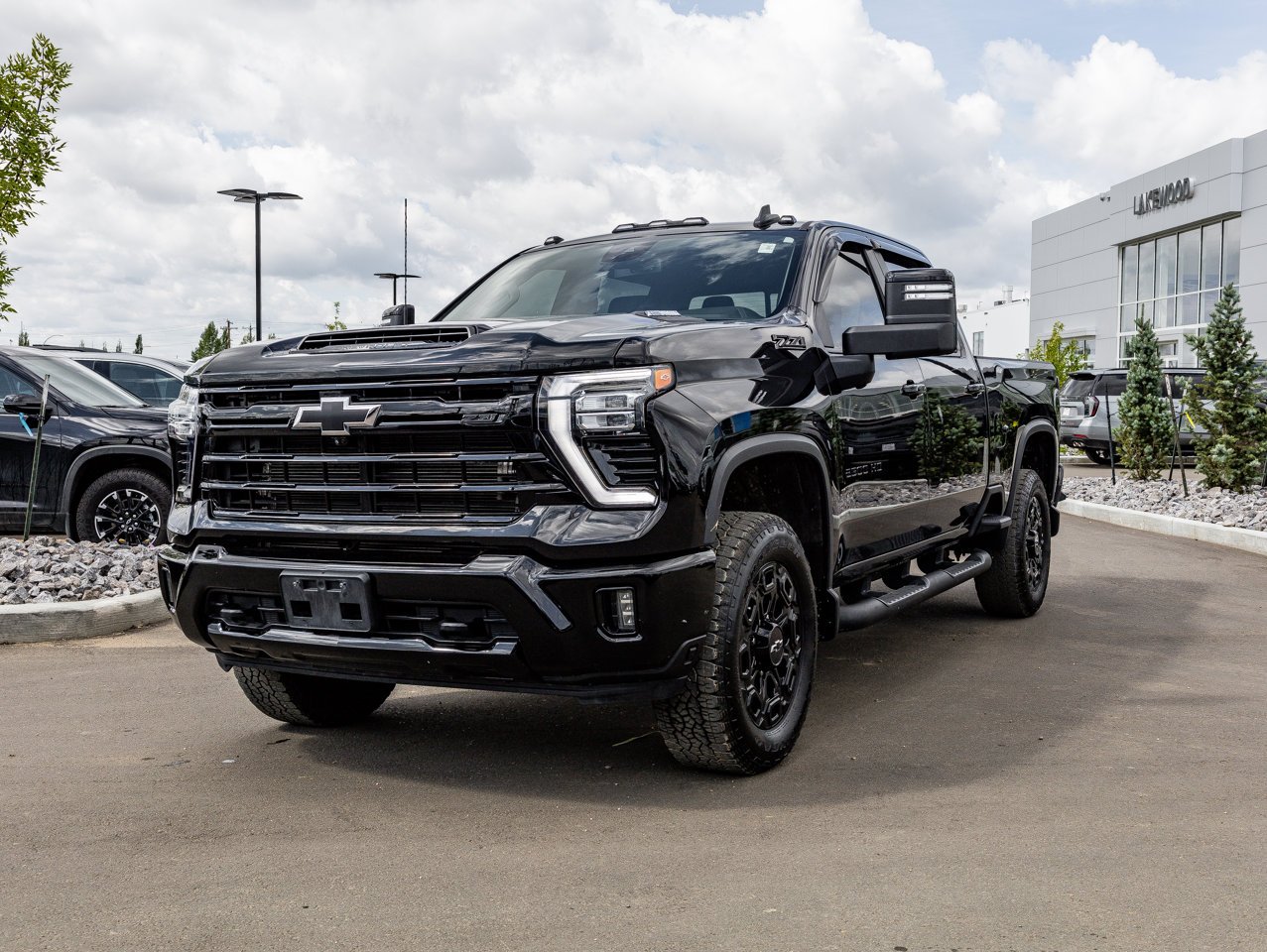 2024 Chevrolet Silverado 2500HD 4WD Crew Cab 159 LT Black Sherwood Park - photo #3