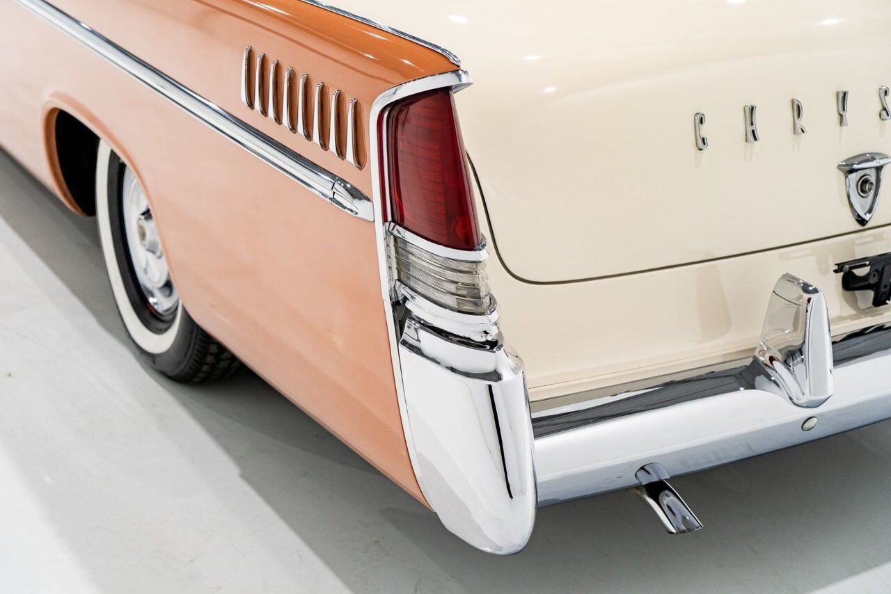 Chrysler New Yorker PRICE IN USD Fantastic driver with extensive documentation | PRICE IN USD 1956 Beige Montréal - photo #5