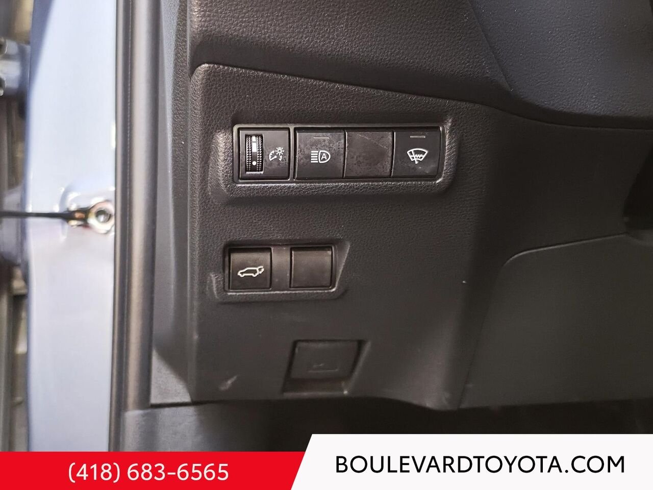2022 Toyota COROLLA CROSS 100589B-50 | XLE, AWD Silver Québec - photo #11