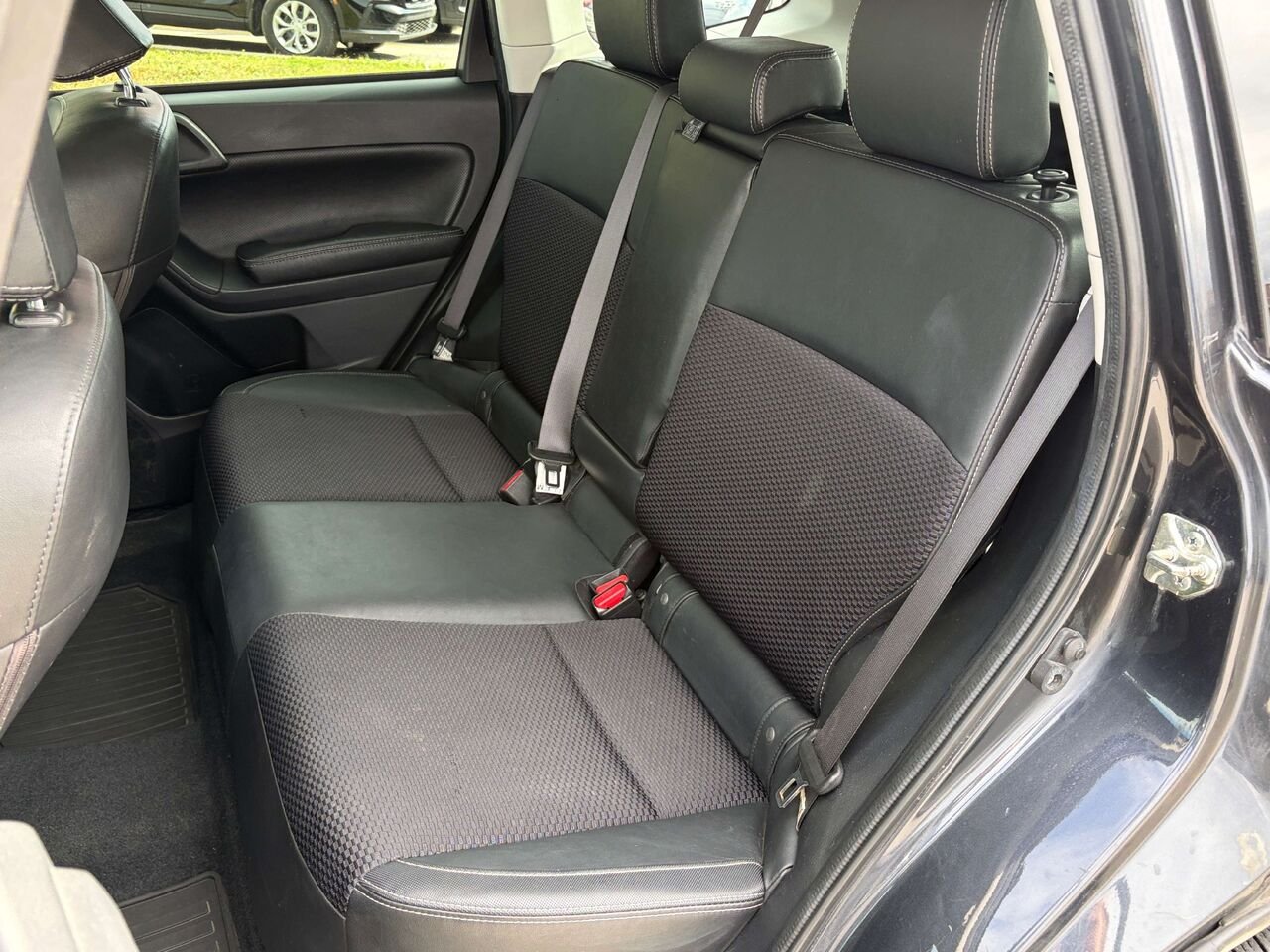 2018 Subaru Forester 2.0 XT Touring Black Gatineau - photo #16