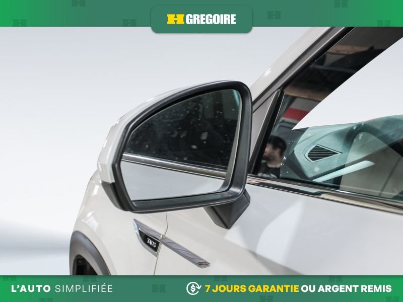 2023 Volkswagen Taos White Laval - photo #11
