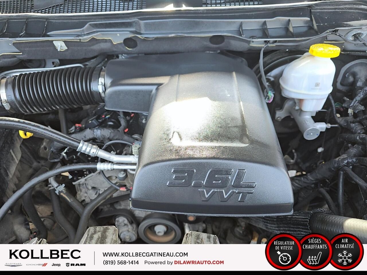 RAM 1500 CLASSIC Warlock CrewCab 4x4 2024 Argent Ottawa & Gatineau - photo #17