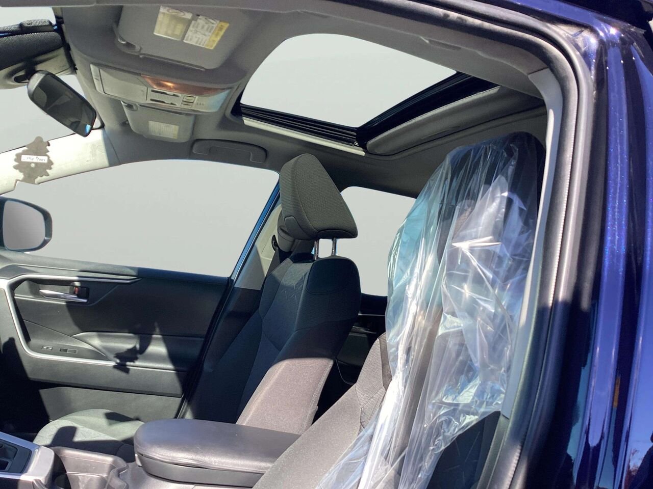 TOYOTA RAV4 XLE AWD 2021 Bleu Gatineau - photo #19