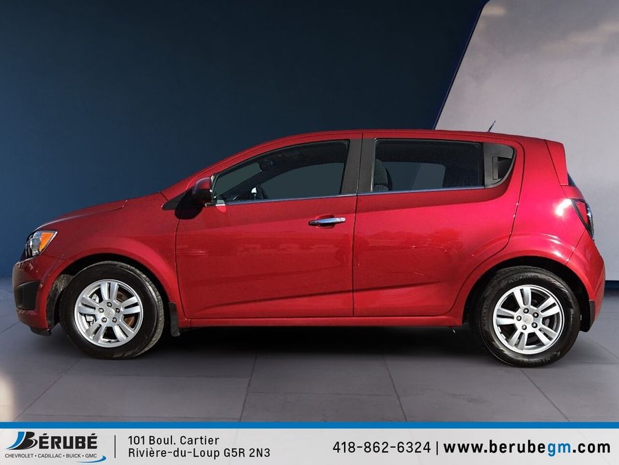 2018 Chevrolet Cruze LT 1.6L à hayon 4 portes avec 1SH Black