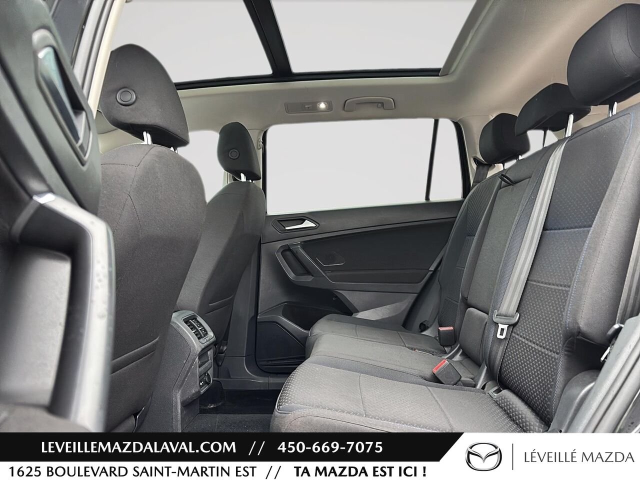 2021 Volkswagen Tiguan United 4MOTION Black Laval - photo #11