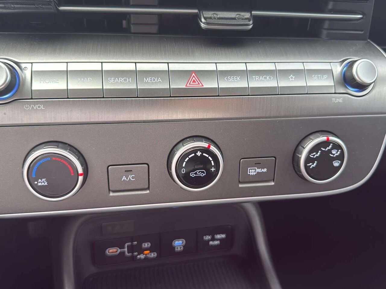 Hyundai Kona 2.0L Preferred TI 2026 Gris Gatineau - photo #15