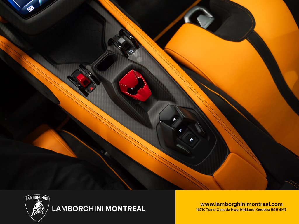 2024 Lamborghini Revuelto PRE-OWNED Kirkland - photo #20