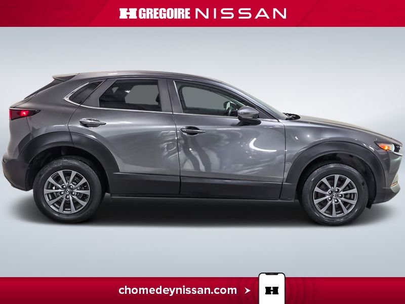2022 Mazda CX-30 Grey Laval - photo #10