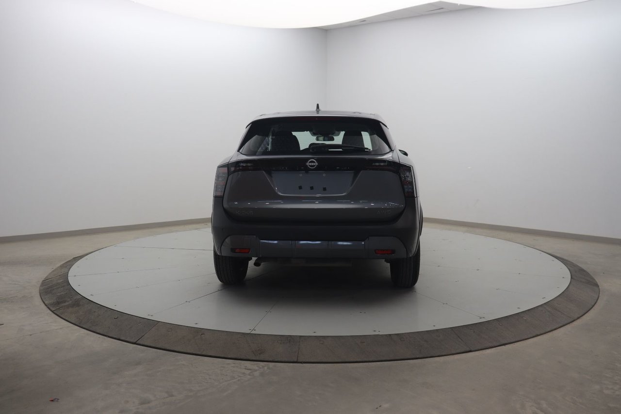 Nissan Kicks S 2025 Gris Baie-Comeau - photo #4