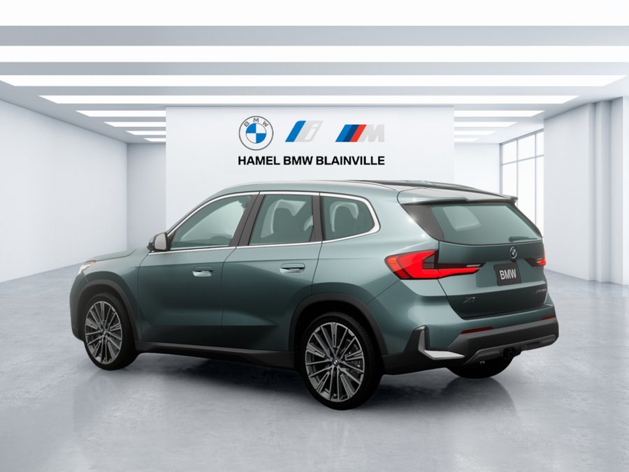 2026 BMW X1 2026 Cape York Green Metallic