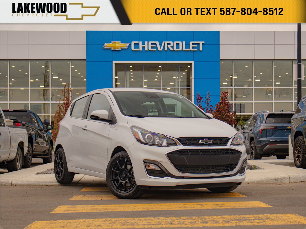 2022 Chevrolet Spark 4dr HB CVT 2LT White Sherwood Park - photo #0