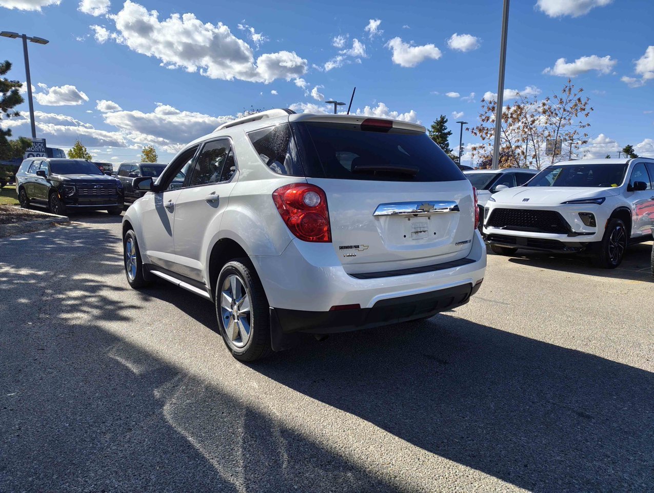 2015 Chevrolet Equinox AWD 4dr LT w/2LT White Sherwood Park - photo #4