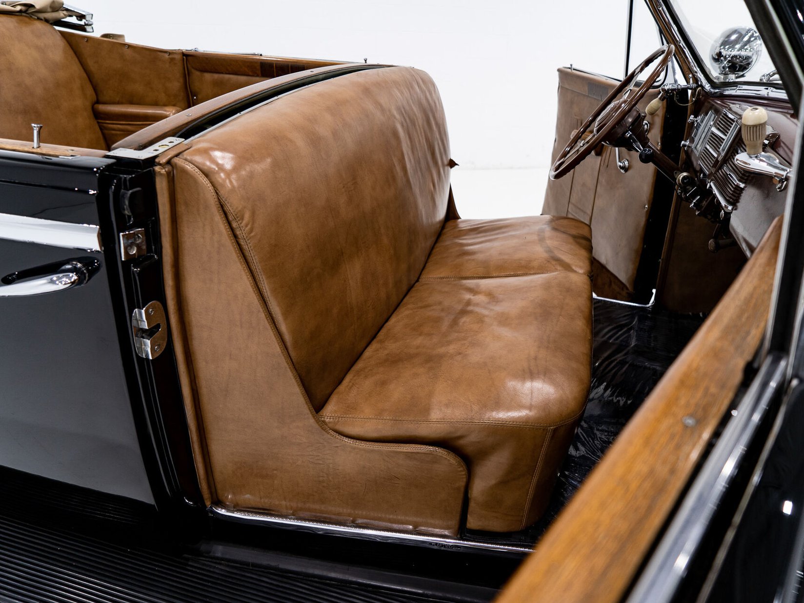 1938 Cadillac Series 90 **PRICE IN USD**1 of 13 V16 Black Montreal - photo #61