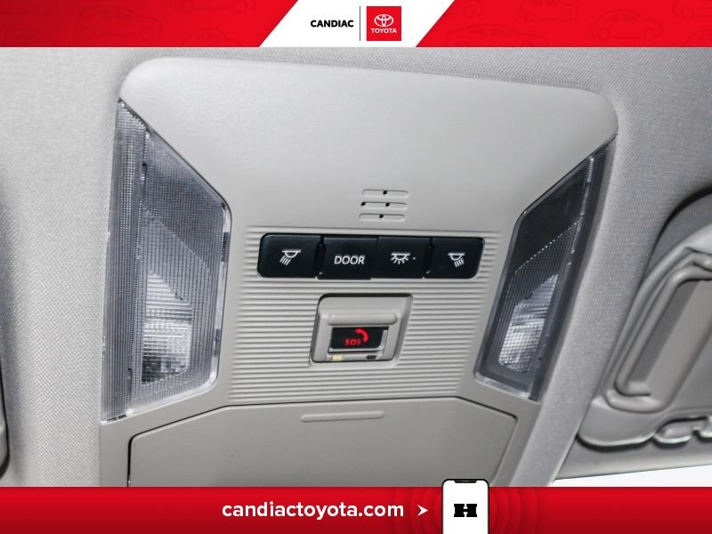 2025 Toyota Rav 4 Silver Blainville - photo #29