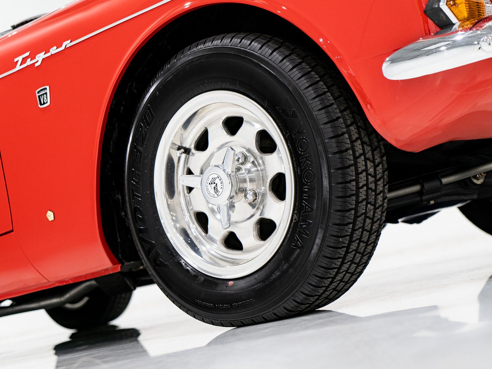 Sunbeam Tiger Unrestored with single repaint **PRIX EN USD** 1967 Rouge Montréal - photo #5