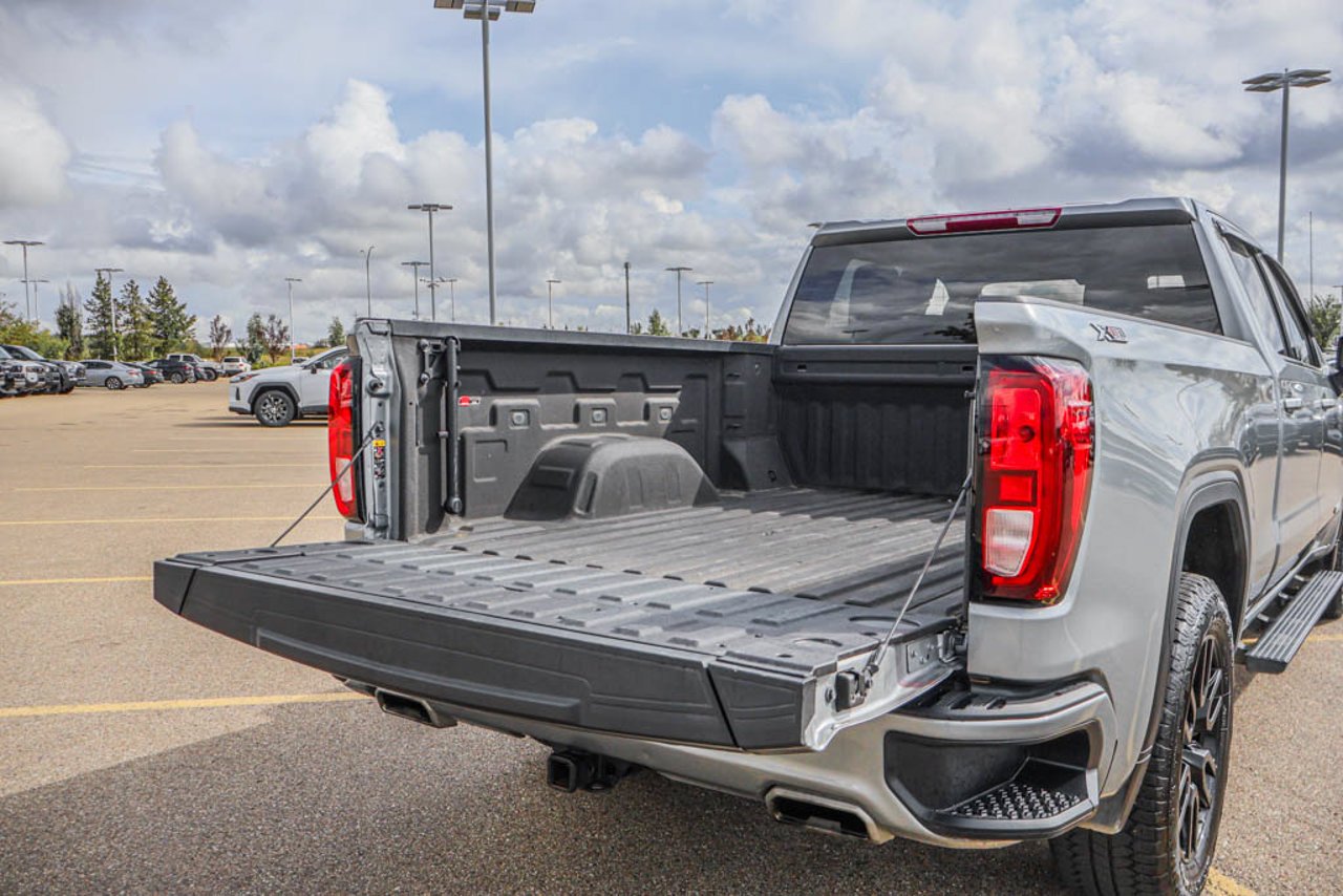 2024 GMC Sierra 1500 4WD Crew Cab 157 Elevation Grey Sherwood Park - photo #7