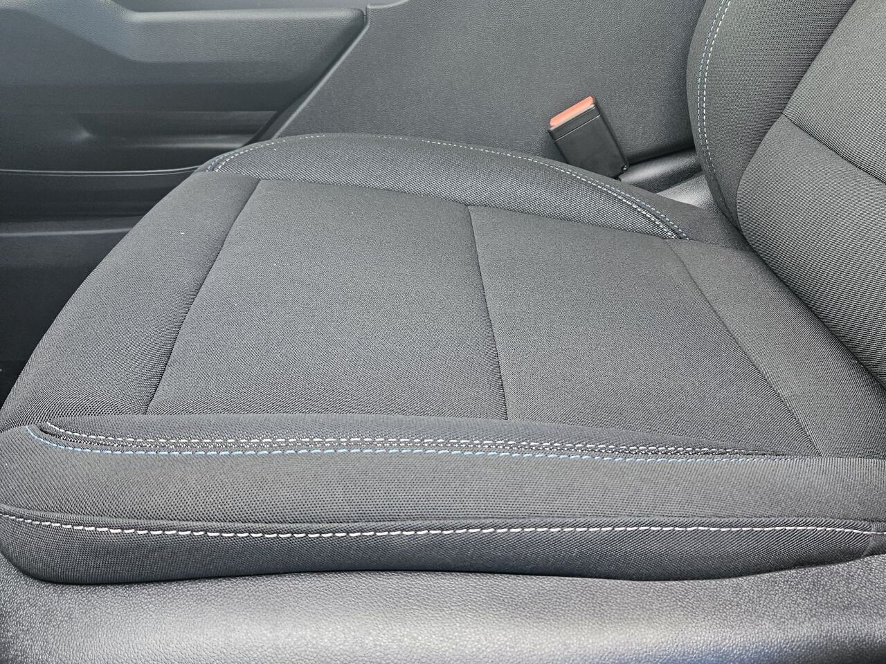 Chevrolet Equinox EV LT1 4 portes avec PCY 2027 Noir Thetford Mines - photo #12