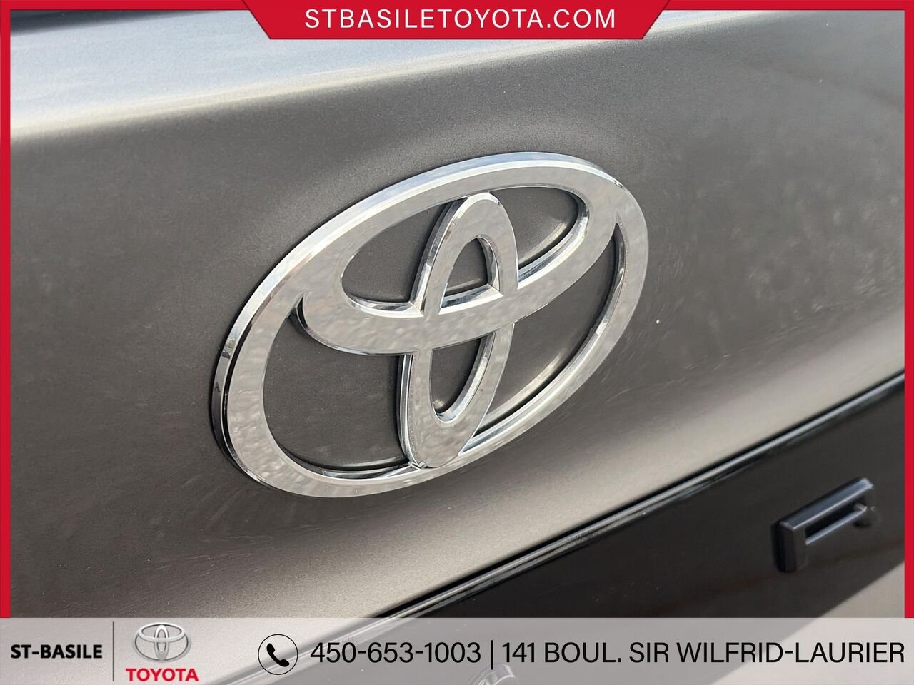 TOYOTA Camry Hybride 2025 Gris Saint-Basile-le-Grand - photo #4