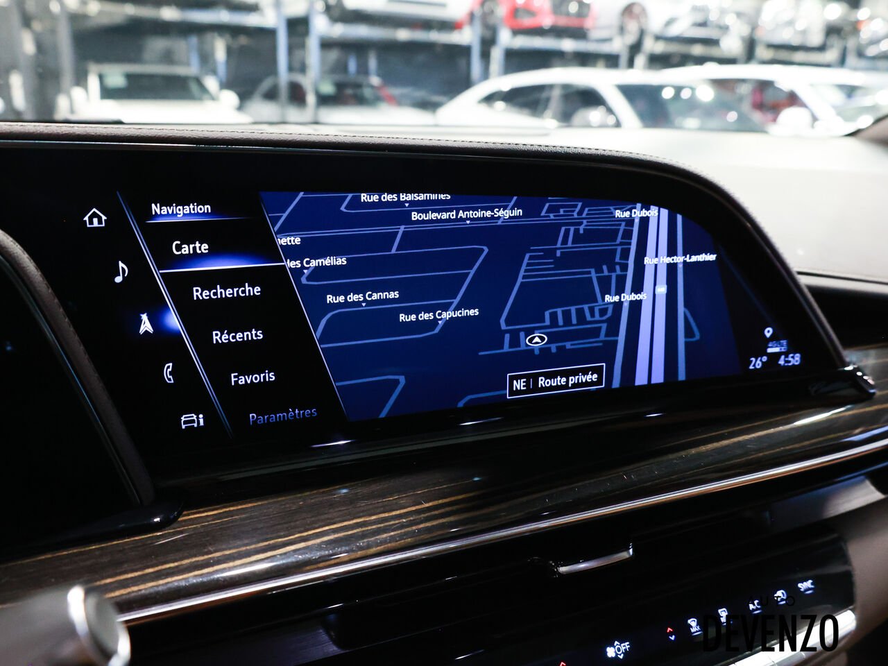 2024 Cadillac Escalade White Saint-Eustache - photo #17