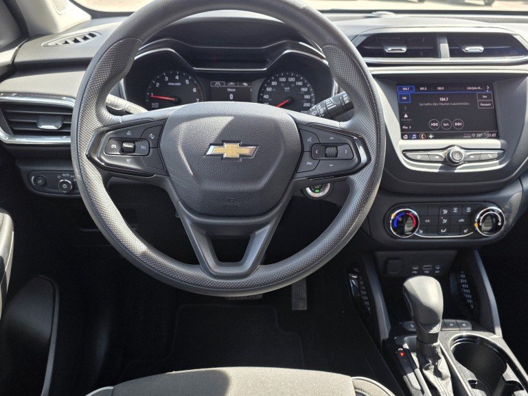 2022 Chevrolet TrailBlazer LT White Mont-Laurier - photo #18