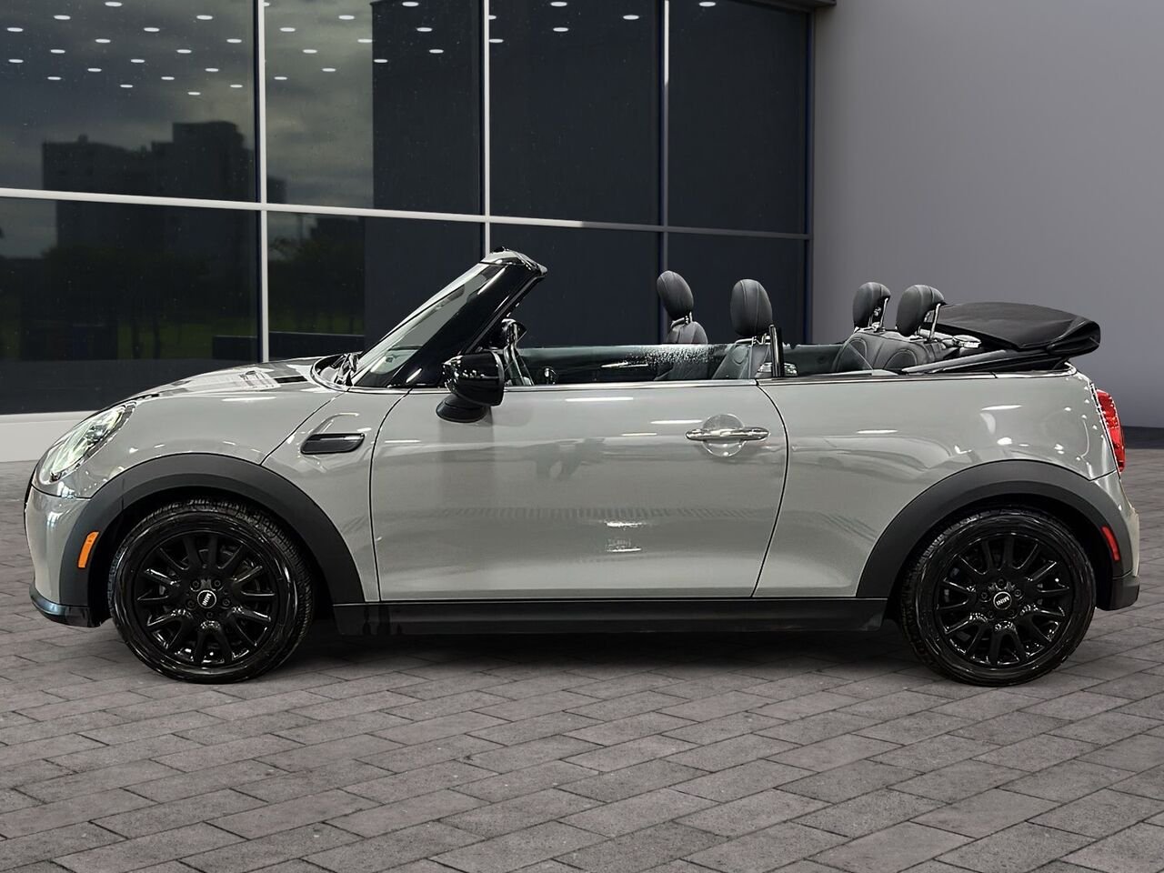 2022 MINI cabriolet Grey Québec - photo #1