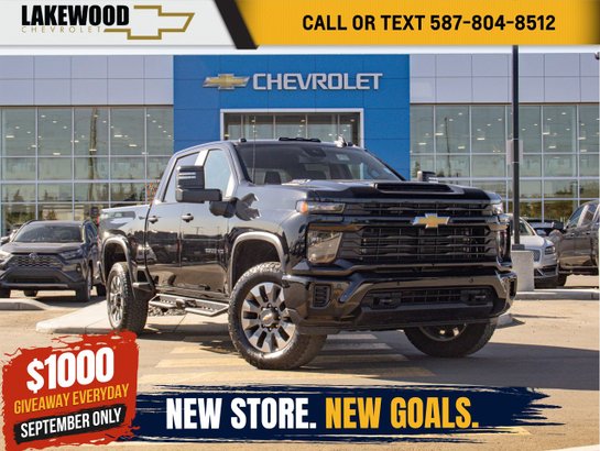 2025 Chevrolet Silverado 2500HD Custom 6.6L Duramax | 20in Wheels Black