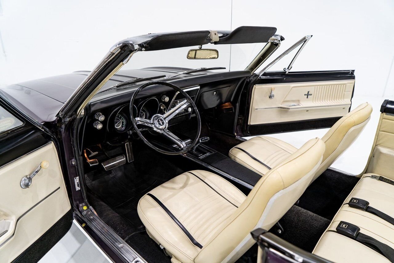 Chevrolet Camaro PRIX EN USD Convertible Beautifully presented from former Restoration 1967 mauve Montréal - photo #9