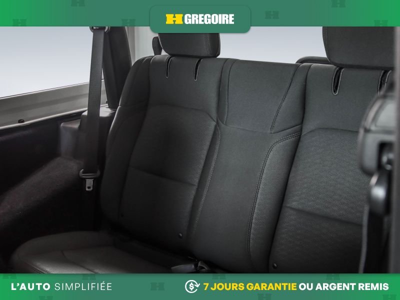 Jeep Wrangler 821782 | Sport 4WD AUTO A/C MAGS CAM RECUL BLUETOOTH 2019 Noir Laval - photo #19