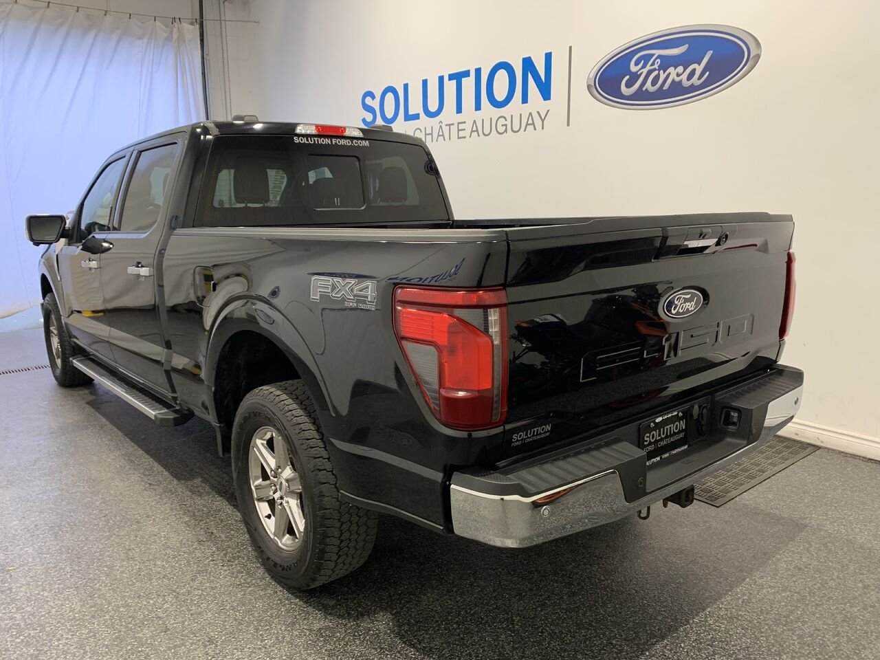 Ford F-150 XLT cabine SuperCrew 4RM caisse de 6,5 pi 2021 Gris Châteauguay - photo #16