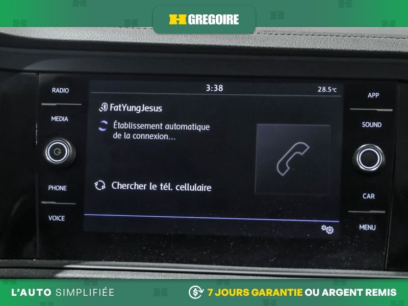 Volkswagen Jetta 820760 | Highline AUTO AC CUIR TOIT MAGS CAM RECULE 2019 Blanc Laval - photo #19