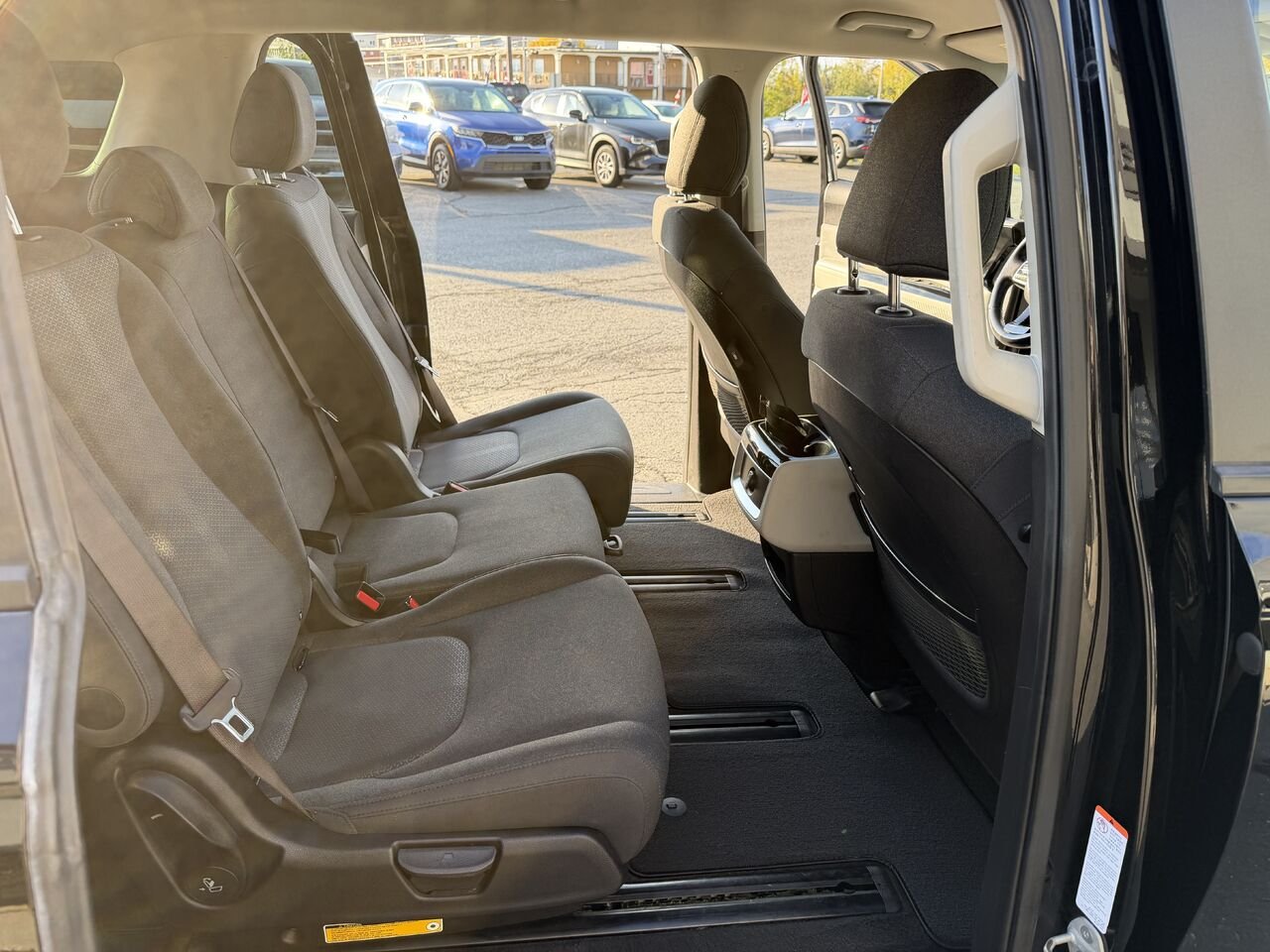 2023 Kia Carnival Black Lac Mégantic - photo #12