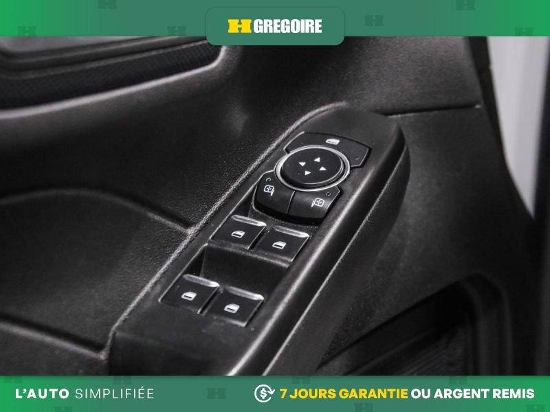 2025 Ford Escape Grey Saint-Eustache - photo #15