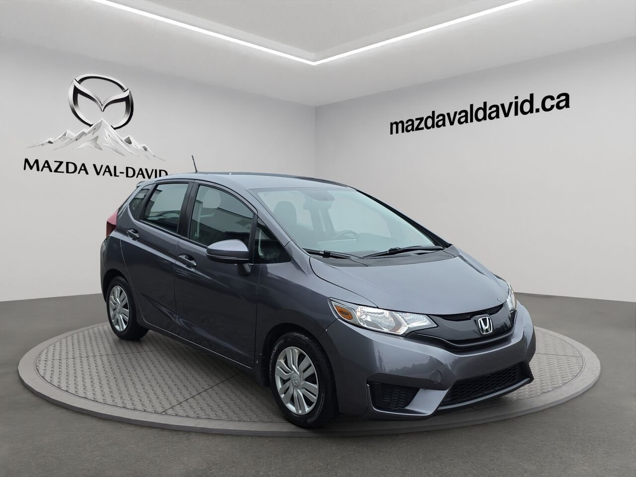 Honda Fit LX à hayon 5 portes CVT, caméra de recul, sièges chauffant, commande audio au volant 2016 Gris Val-David - photo #4