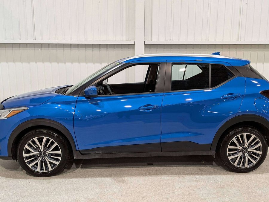 Nissan Kicks Play SV FWD 2025 Bleu