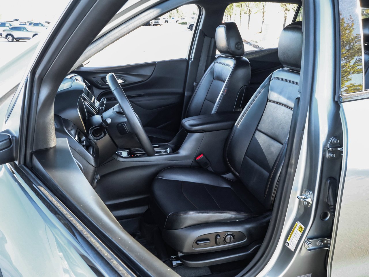 2024 Chevrolet Equinox AWD 4dr RS Grey Sherwood Park - photo #17