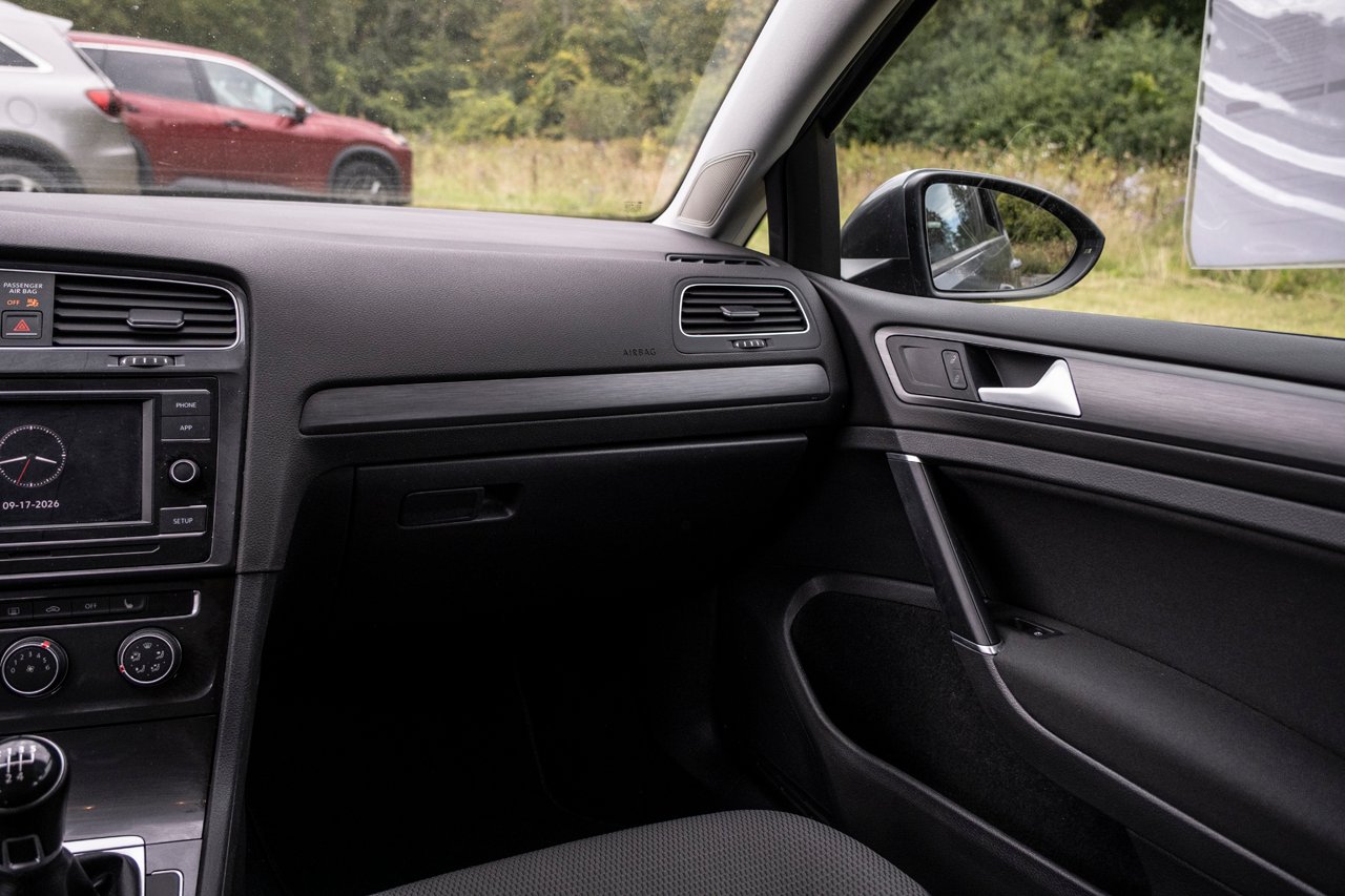 Volkswagen Golf 2018 Gris Gatineau - photo #21